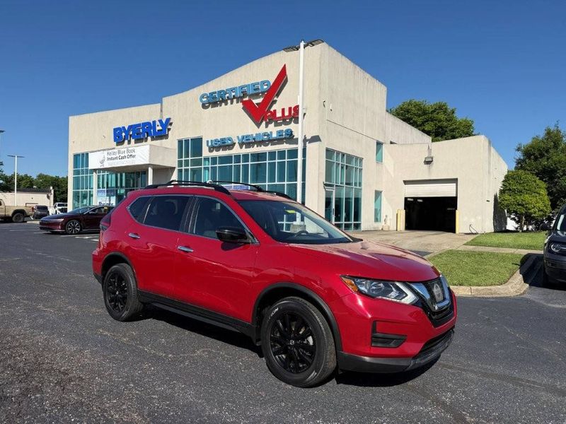 2017 Nissan Rogue — a typically priced live listing