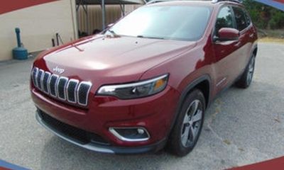 2020 Jeep Cherokee Latitude Longitude North