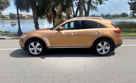2009 Infiniti FX35 Base
