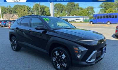 2025 Hyundai Kona SEL Convenience