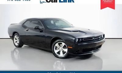2016 Dodge Challenger SXT