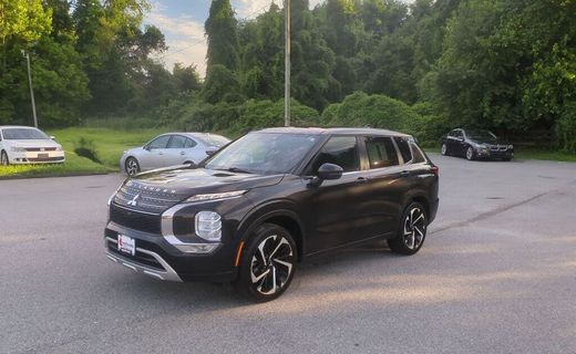2022 Mitsubishi Outlander SE