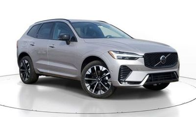 2026 Volvo XC60 Plus Dark
