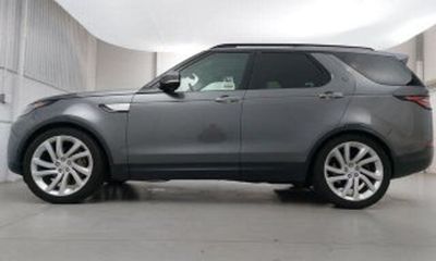 2017 Land Rover Discovery HSE Luxury