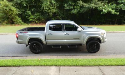 2019 Toyota Tacoma SR5