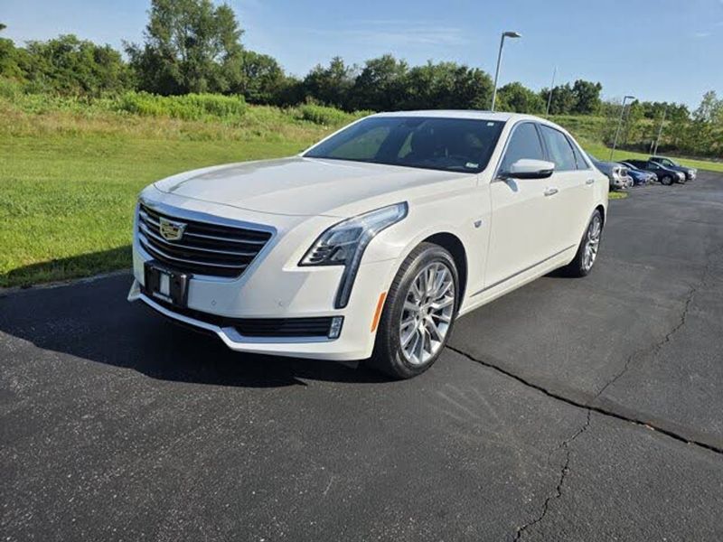 Representative 2018 Cadillac CT6 photo