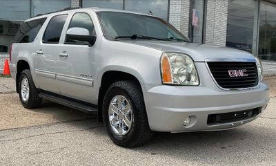 2010 GMC Yukon XL SLT1
