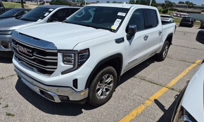 2025 GMC Sierra SLT