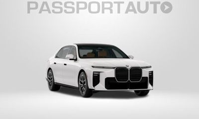 2027 BMW 740i I xDrive