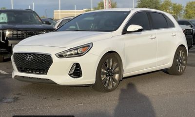 2018 Hyundai Elantra GT Sport