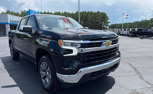 2026 Chevrolet Silverado LT