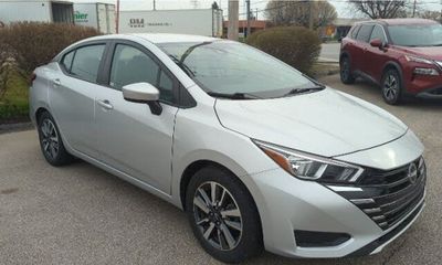 2023 Nissan Versa SV