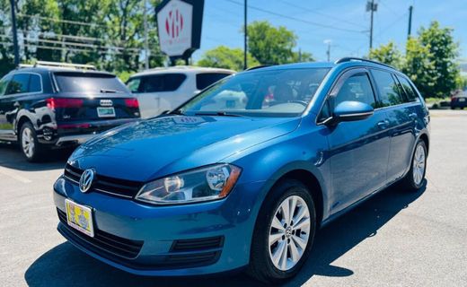 2017 Volkswagen Golf Sportwagen 4MOTION