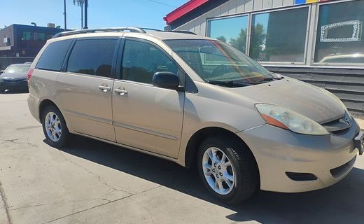 2006 Toyota Sienna LE