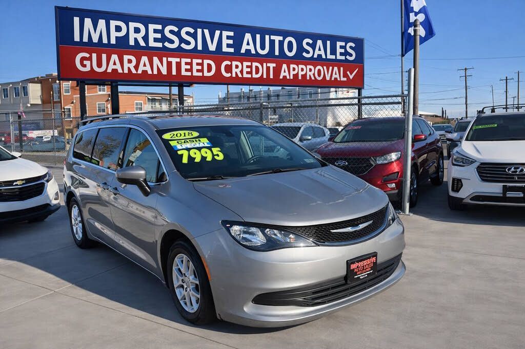 2018 Chrysler Pacifica Touring