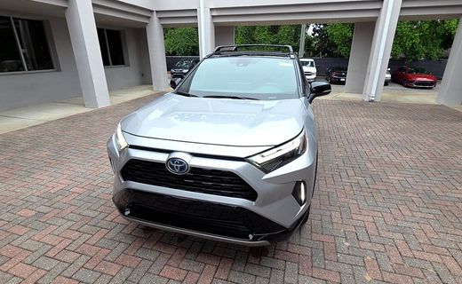 2023 Toyota RAV4 XSE