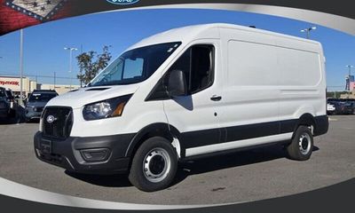 2026 Ford Transit Medium Roof