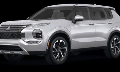 2022 Mitsubishi Outlander SE