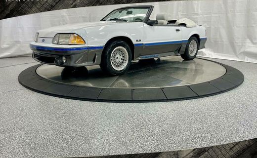 1987 Ford Mustang GT