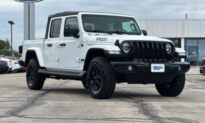 2022 Jeep Gladiator Sport