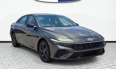 2026 Hyundai Elantra SEL Sport Plus