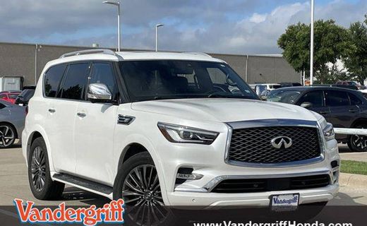 2022 Infiniti QX80 SV