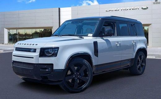 2026 Land Rover Defender 110 SE