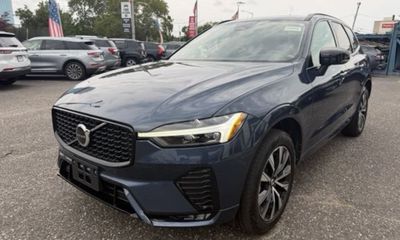2024 Volvo XC60 Core