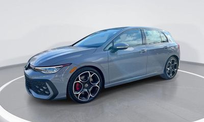 2026 Volkswagen Golf GTI Autobahn