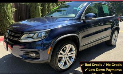 2012 Volkswagen Tiguan S