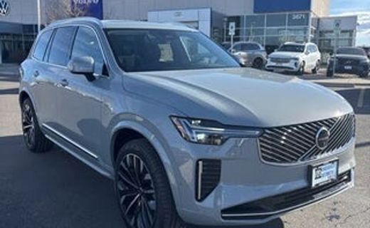 2026 Volvo XC90 Plus Bright