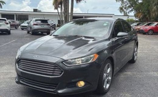 2015 Ford Fusion SE