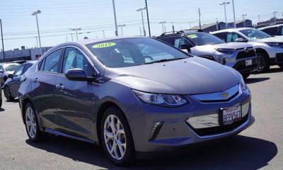2018 Chevrolet Volt Premier