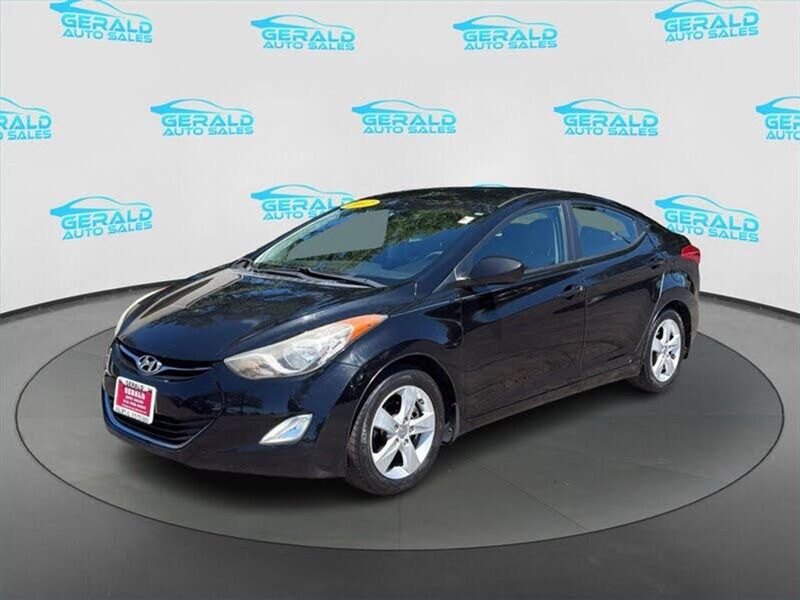2012 Hyundai Elantra — a typically priced live listing
