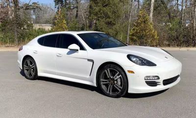 2013 Porsche Panamera S 4S