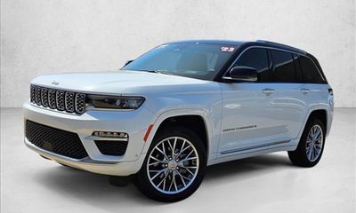 2023 Jeep Grand Cherokee Summit Reserve