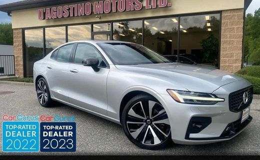 2022 Volvo S60