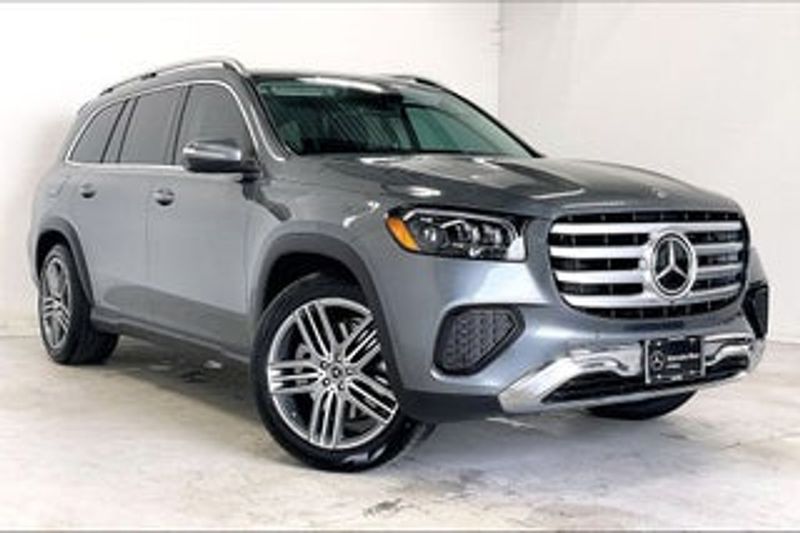 Representative 2026 Mercedes-Benz GLS-Class photo