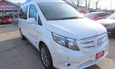 2016 Mercedes-Benz Metris Passenger