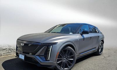 2026 Cadillac Lyriq V Premium