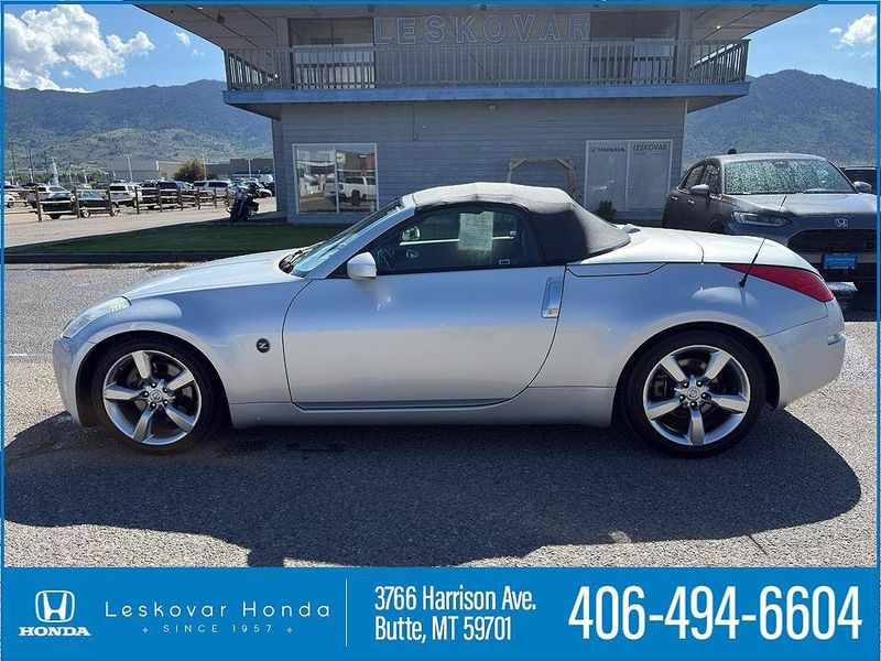 2006 Nissan 350Z — a typically priced live listing