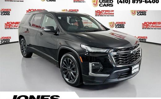 2023 Chevrolet Traverse RS