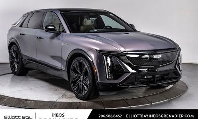 2024 Cadillac Lyriq Sport 3