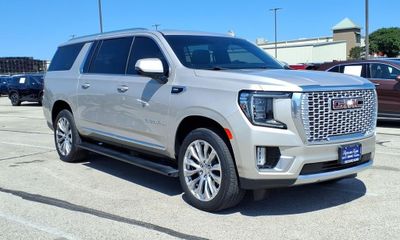 2024 GMC Yukon XL Denali