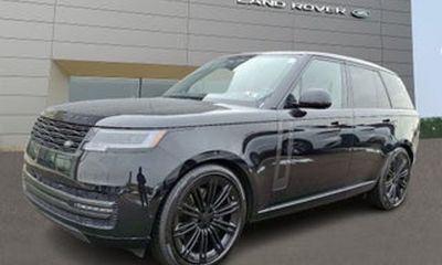 2026 Land Rover Range SV