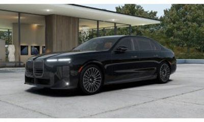 2027 BMW 740i I
