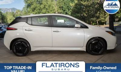 2024 Nissan Leaf SV
