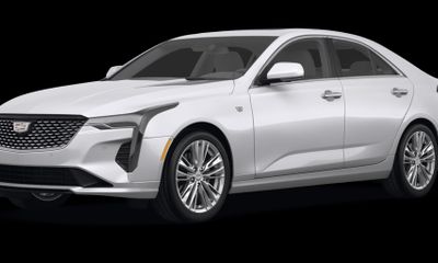 2023 Cadillac CT4 Premium Luxury
