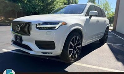 2021 Volvo XC90 Momentum