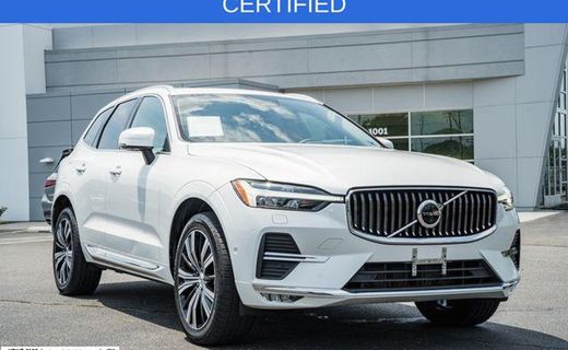 2023 Volvo XC60 Plus Bright